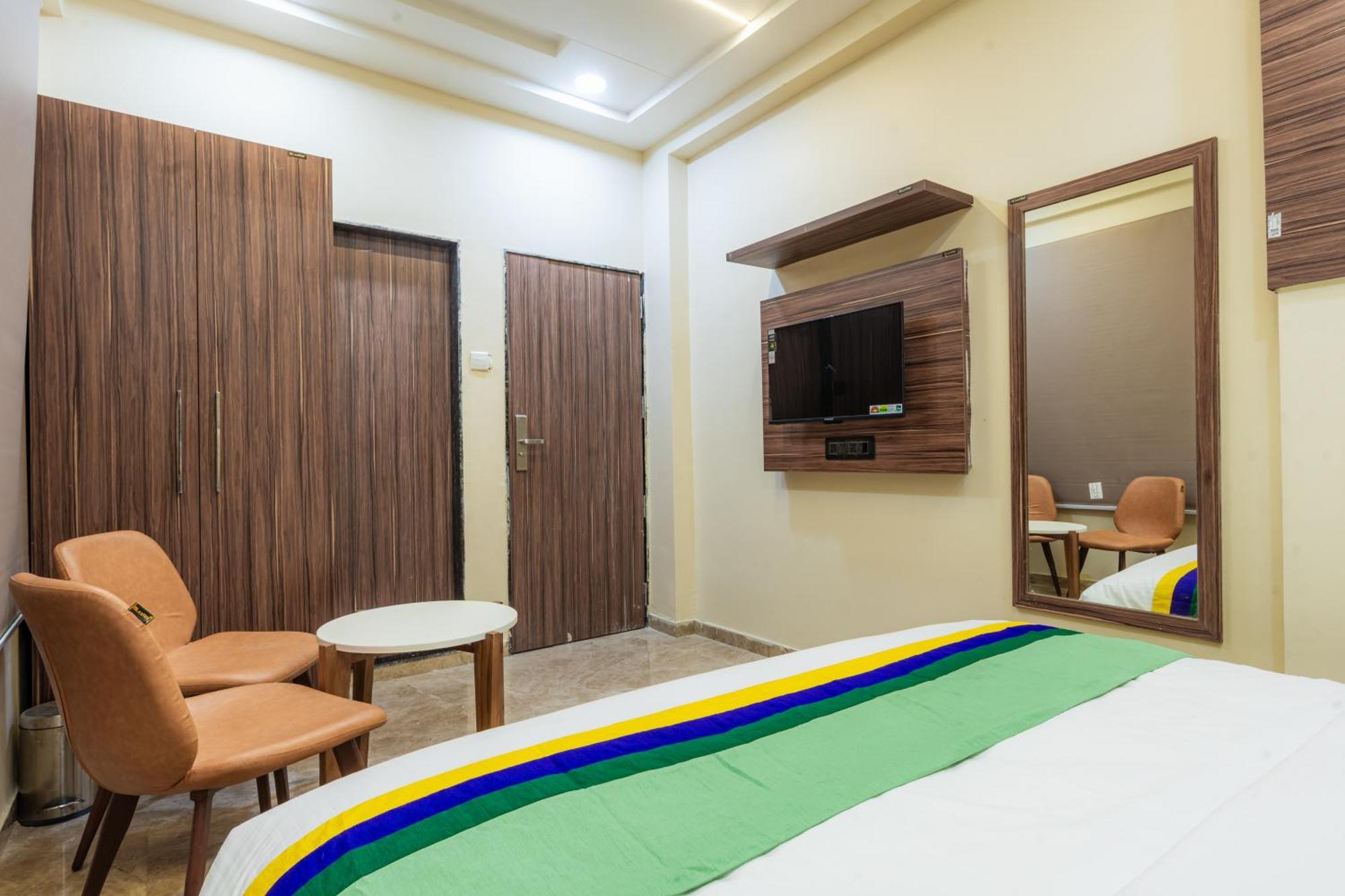 Treebo City Center Sakardara Экстерьер фото