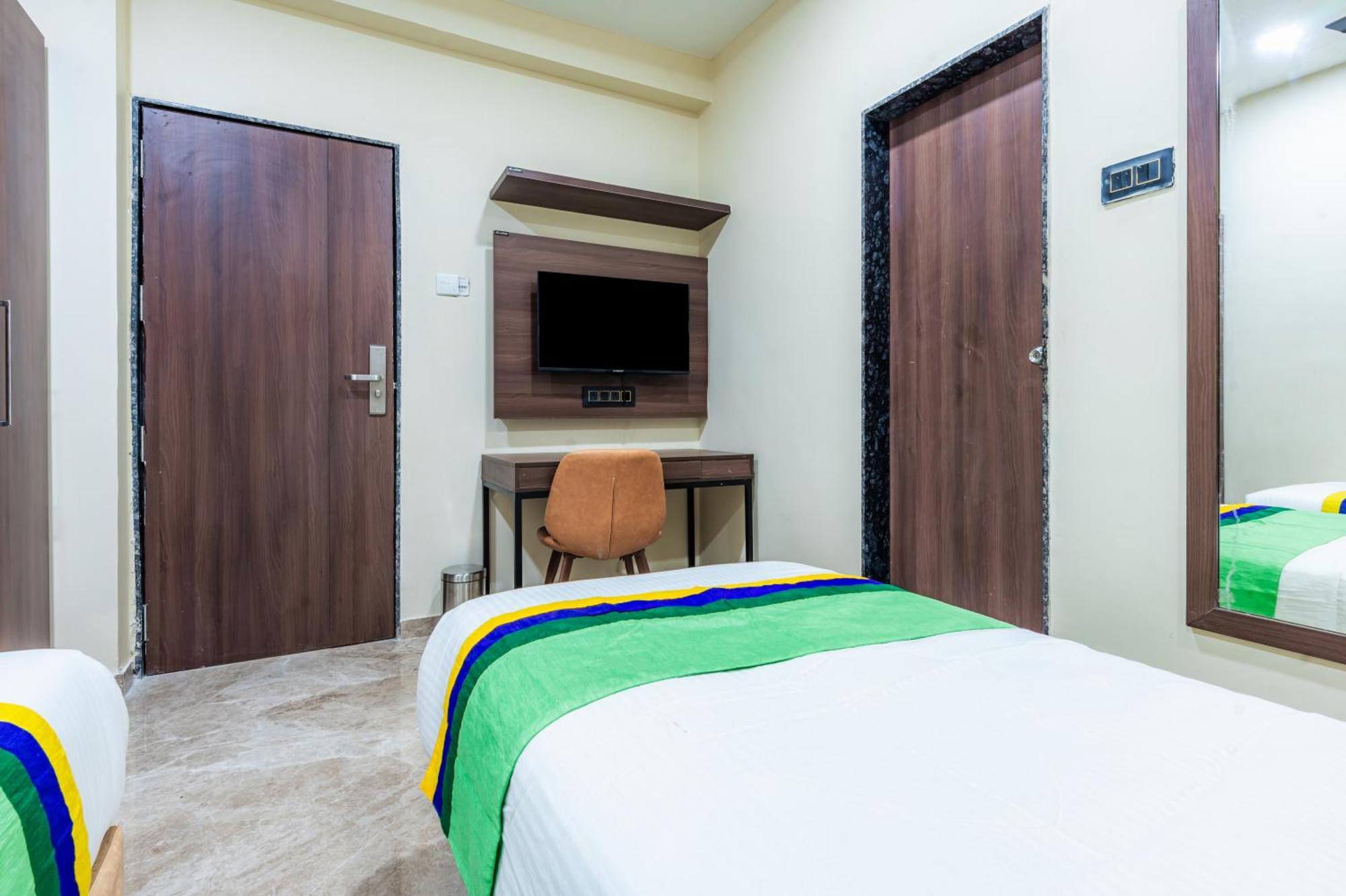 Treebo City Center Sakardara Экстерьер фото
