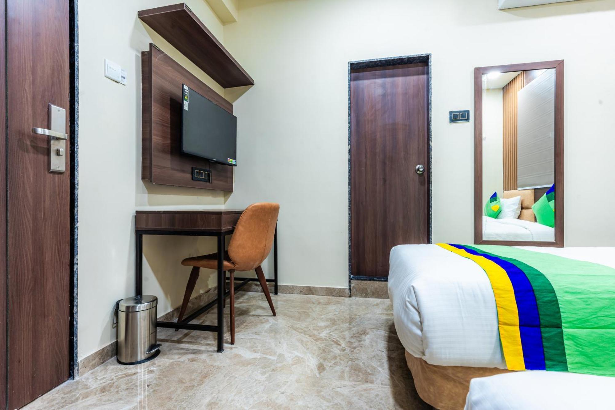 Treebo City Center Sakardara Экстерьер фото