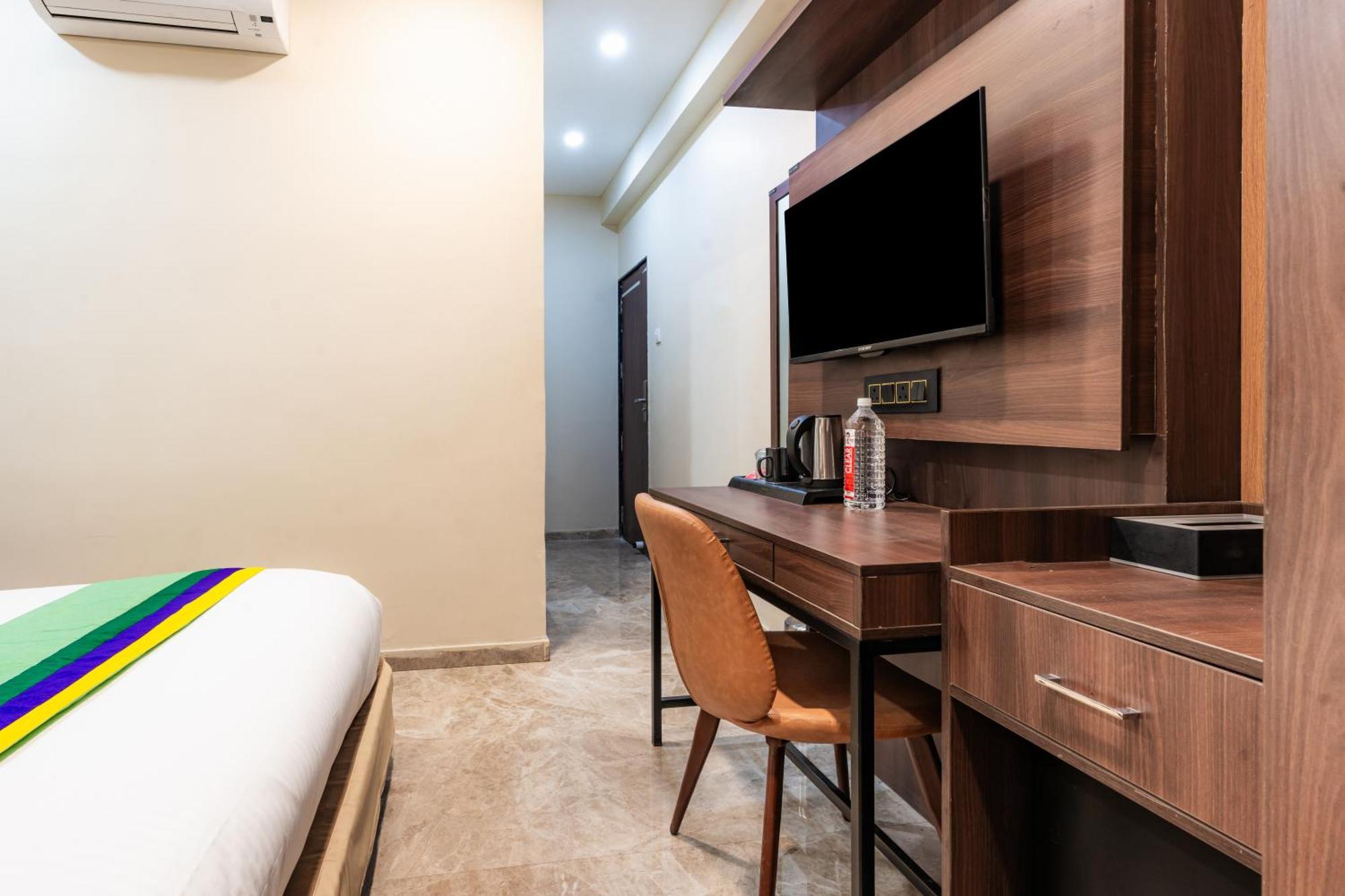 Treebo City Center Sakardara Экстерьер фото