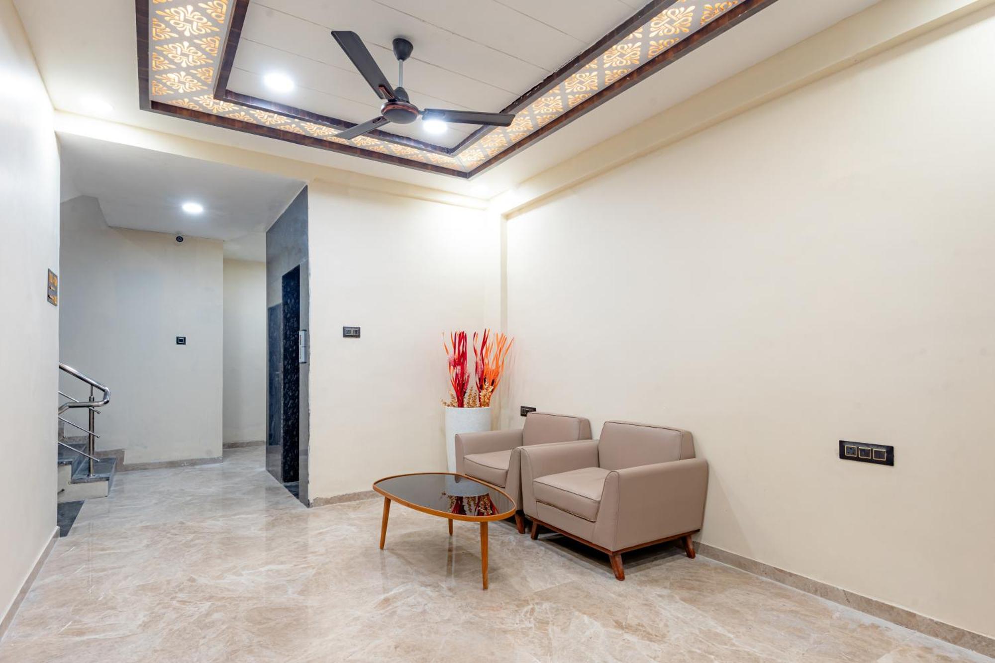 Treebo City Center Sakardara Экстерьер фото